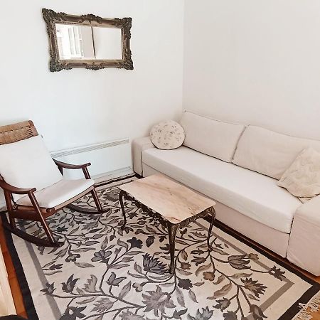 Apartment Nora Zagabria Esterno foto